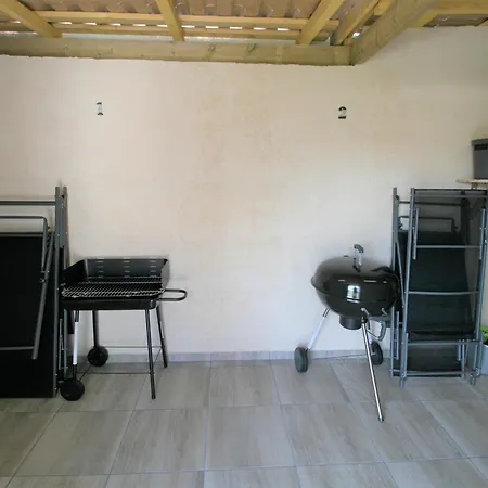 Renove 2/3 Pers, Jardin Commun, 750m Plage, 850m Centre-ville - Fr-1-22-350